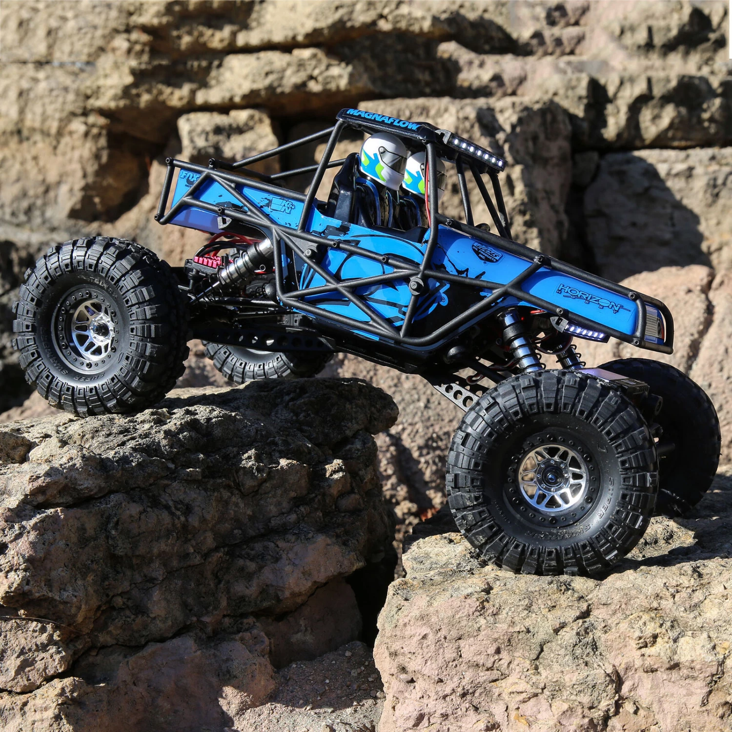 Losi 1/10 Night Crawler SE 4WD Rock Crawler Brushed RTR, Blue 14 Losi 1/10 Night Crawler SE 4WD Rock Crawler Brushed RTR, Blue - Image 12
